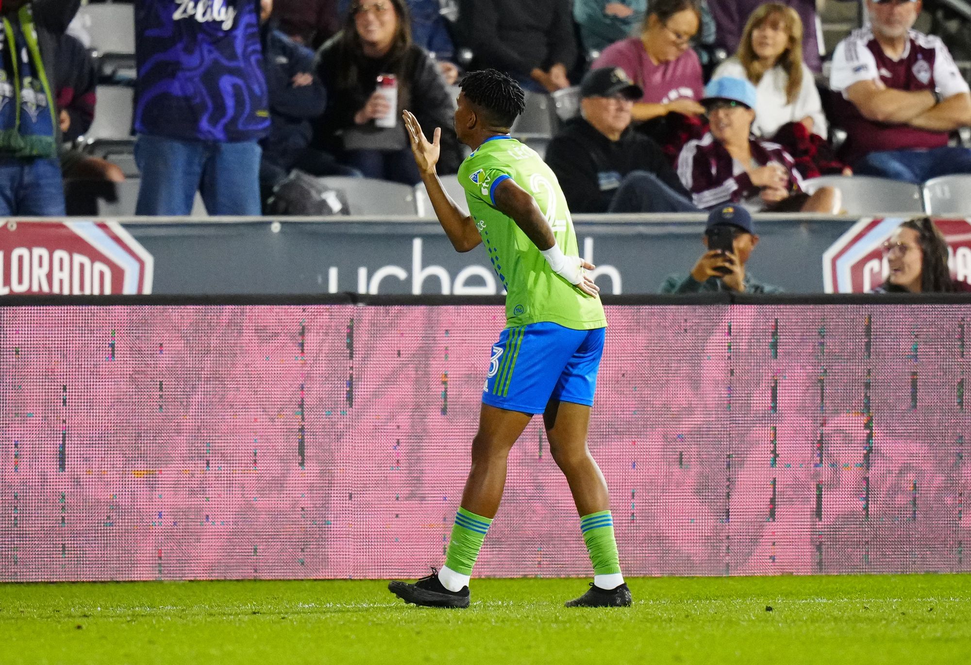 Realio’s Ratings: Chú’s screamer sparks Seattle to three road points