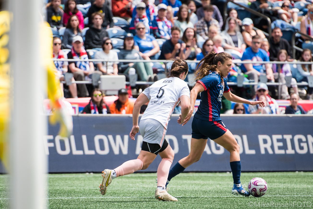 Reign advance to NWSL semifinal with 1-0 win over Angel City