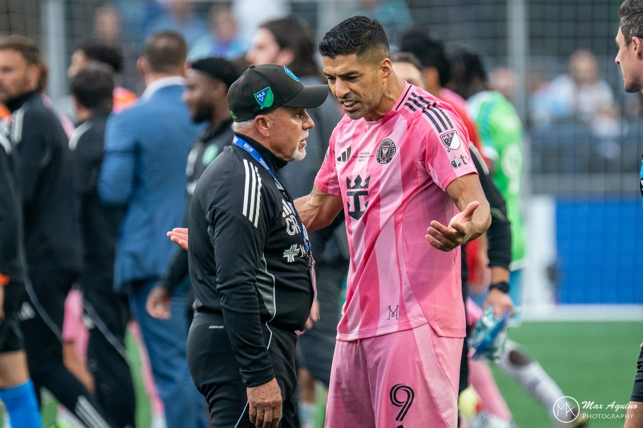 Apology Editor: Luis Suarez se siente muy mal